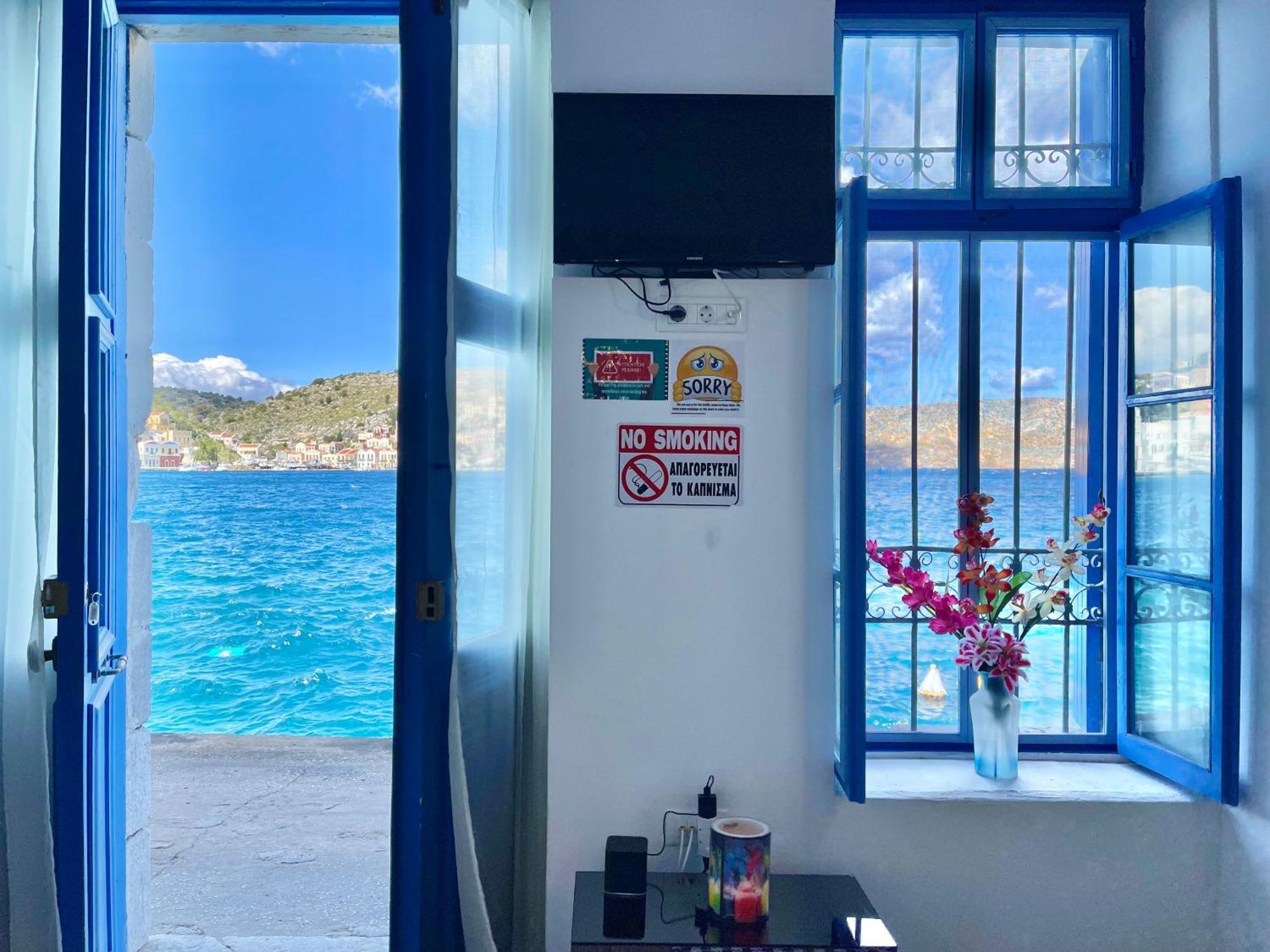 Seafront - Harbour View , Pitini 2 Simi Exterior foto